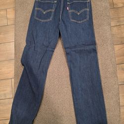 Levi's