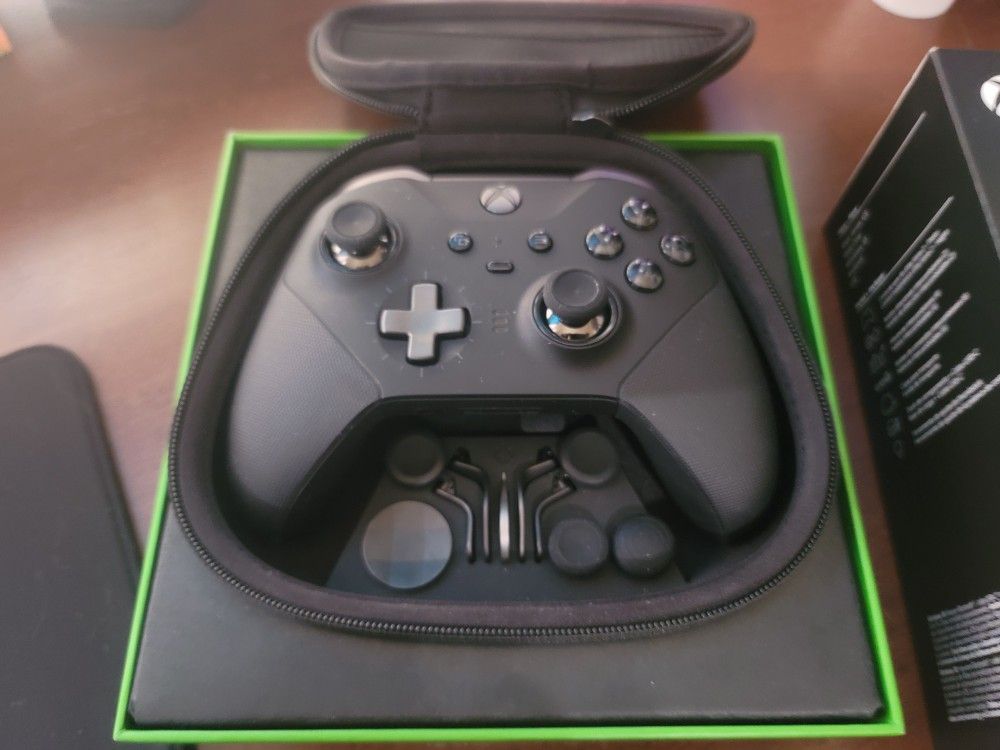 NEW Microsoft - Elite Series 2 Wireless Controller for Xbox One, Xbox ...
