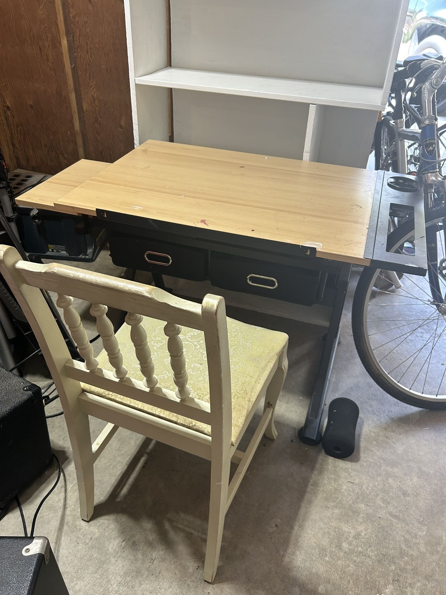 Art Desk And Chair