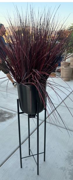Tall Metal Plant Stand with Black Pot and Artificial Grass, as is !!!