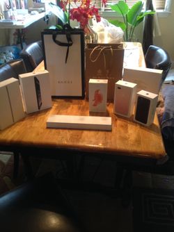 For sale all factory and 100% authentic company boxes and bags Gucci , Burberry and apple all for $ 80.00