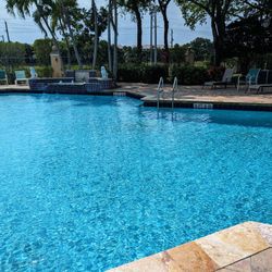 1/1 Condo, Completely Furnished, All Utilities Included 