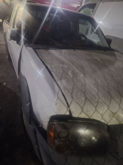 02/03 Nissan Frontier Parts Only