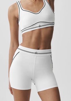 White Alo Set