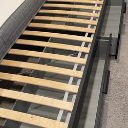 King size bed frame with 4 drawers/ mattress , 2 side tables and 2 night lamps