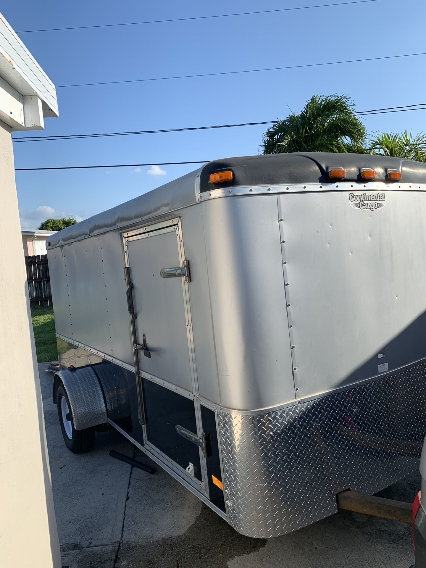 Enclosed trailer for sale 6x12