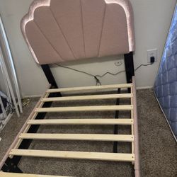 Twin Led Light Bed Frame New In Box 