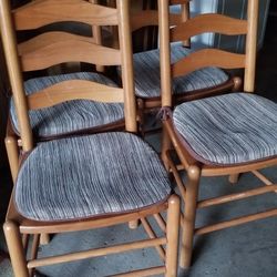 4x Dining Chairs. GREAT SHAPE