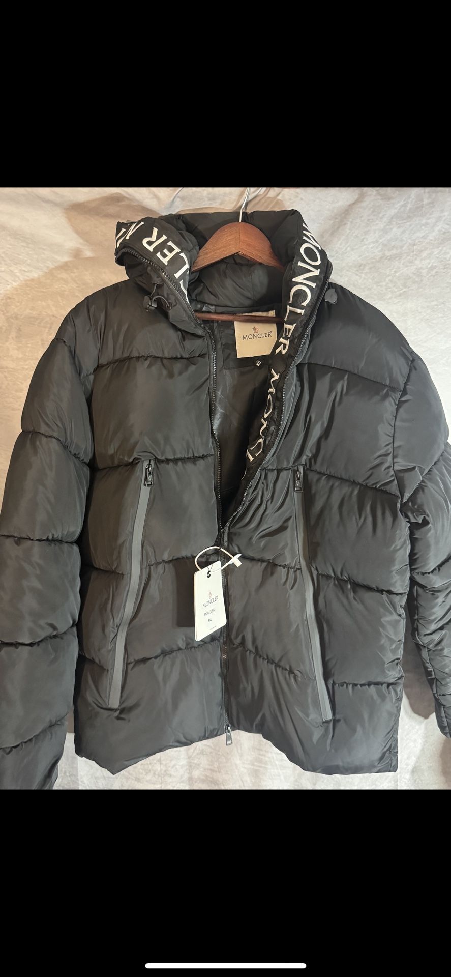 Moncler Puffer 