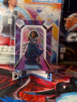 Topps Disney Mirabel Encanto Trading Card #46