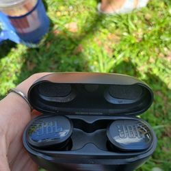 JBL Earbuds