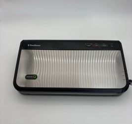 FoodSaver Vacuum Sealer