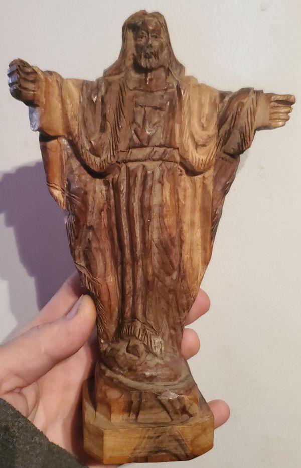 Vintage Hand Carved Wood Jesus Statue 8" tall for Sale in Columbus, OH