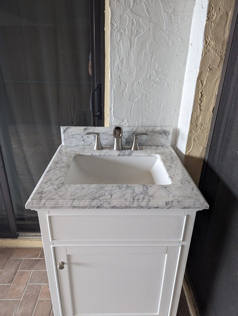 Bathroom Vanity White With Marble Top And Waterfall Faucet And Pop Up
