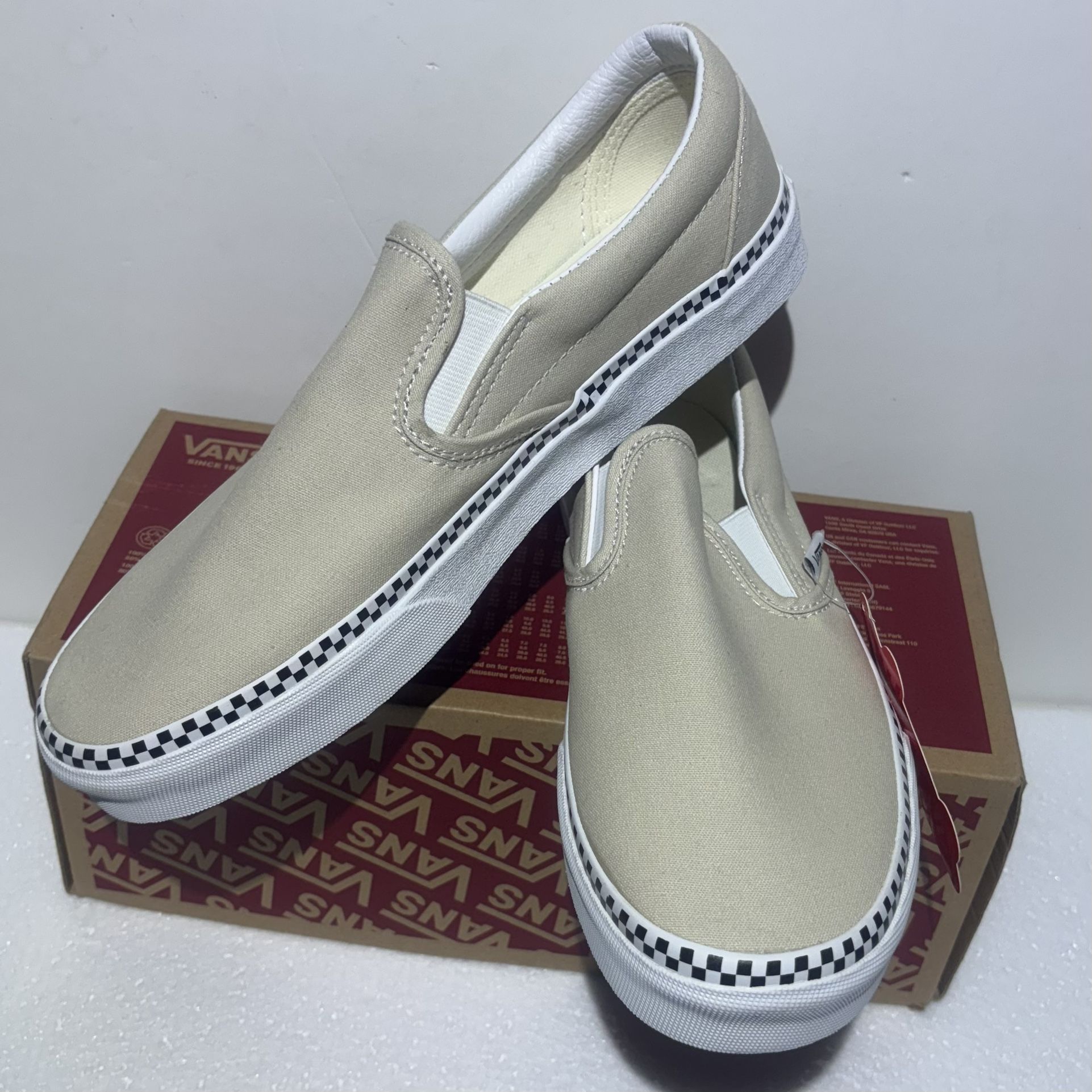 NEW Vans Classic Slip On With Checkered trim
