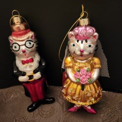 Glass "Cat" Bride and GROOM