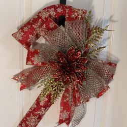 Holiday Candy Cane Decor