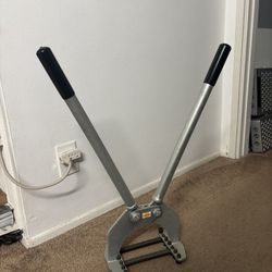 Robert Baraban Chest Krusher 