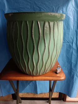 Corenette large ceramic fire glazed planter.