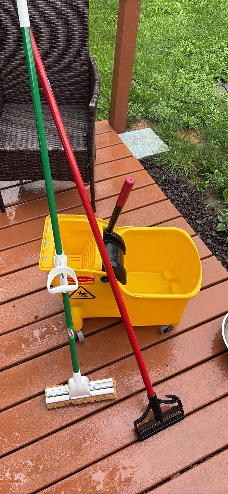 Industrial Moo Bucket Mop Handle And Push Mop 