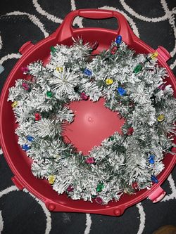 Flocked Wreath With Gum Drop Lights 