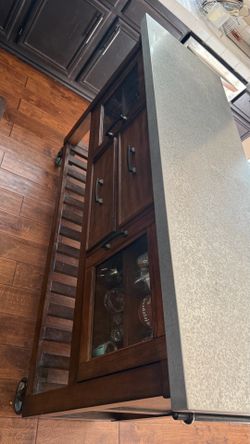 Bar for kitchen