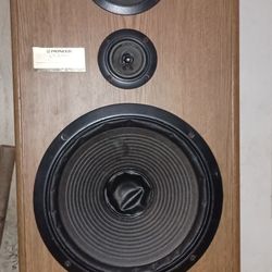 CS-R590 Speaker 