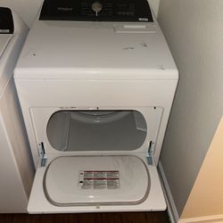 Whirlpool Washer And Dryer B