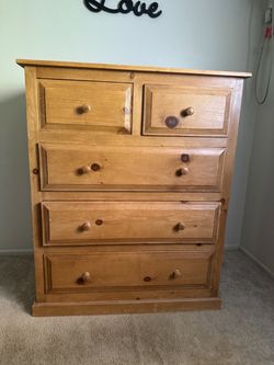 Dresser.