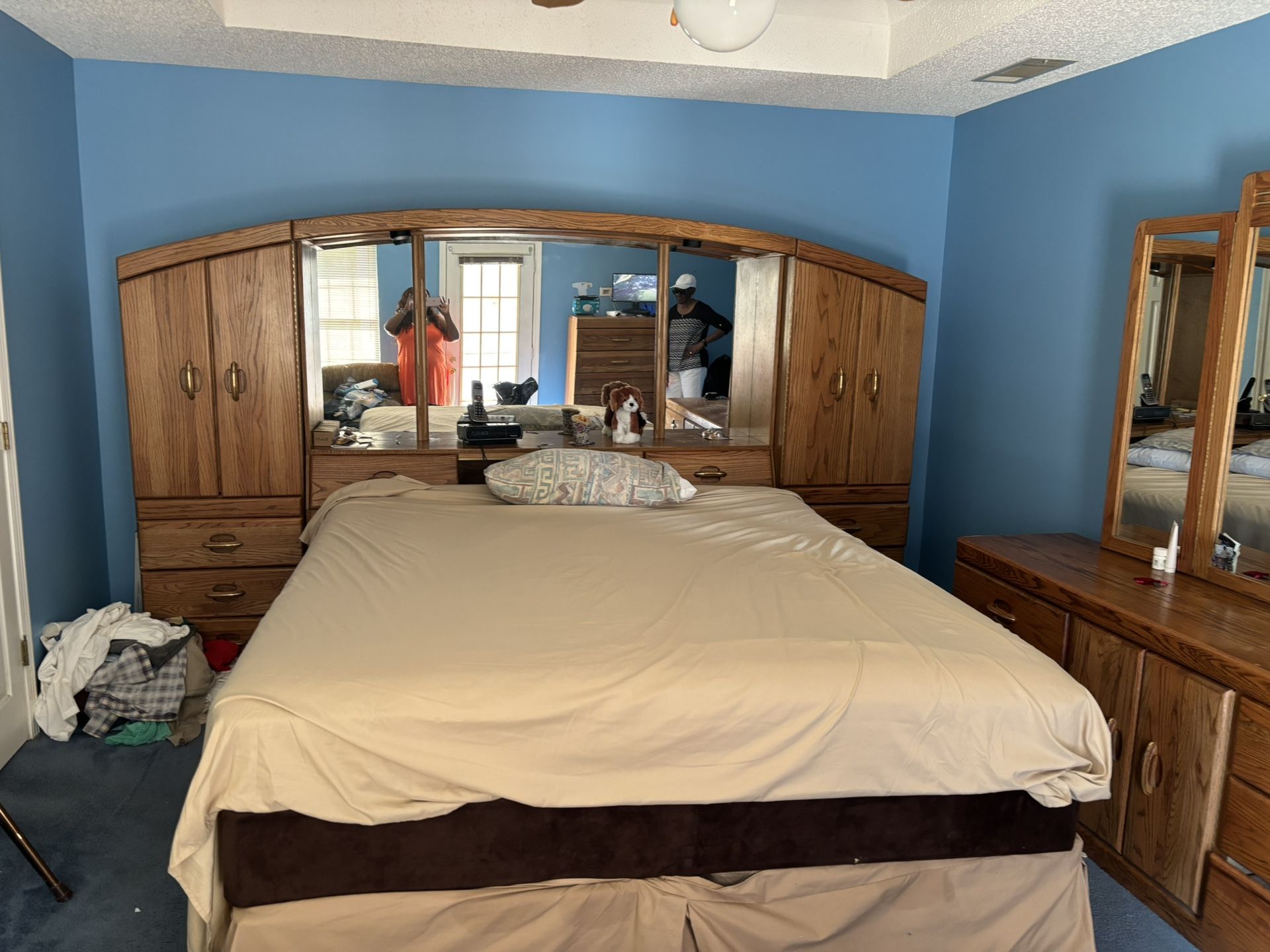 King Size Bedroom Set Wall Unit