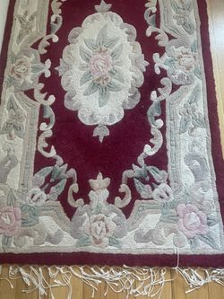 3 X 5 Wool Rug With Fringe