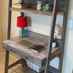 Custom Industrial Ladder Desk - Distressed Grey & Concrete