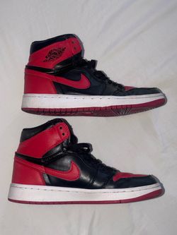 Air Jordan 1 Retro High OG Bred Sneakers