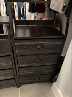 Tall 4 drawer bedroom dresser, shelf