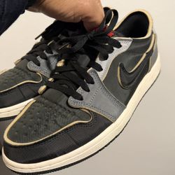 Jordan 1 Low - Blk Fire Red Dk Smoke 