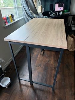 Folding Bar Table