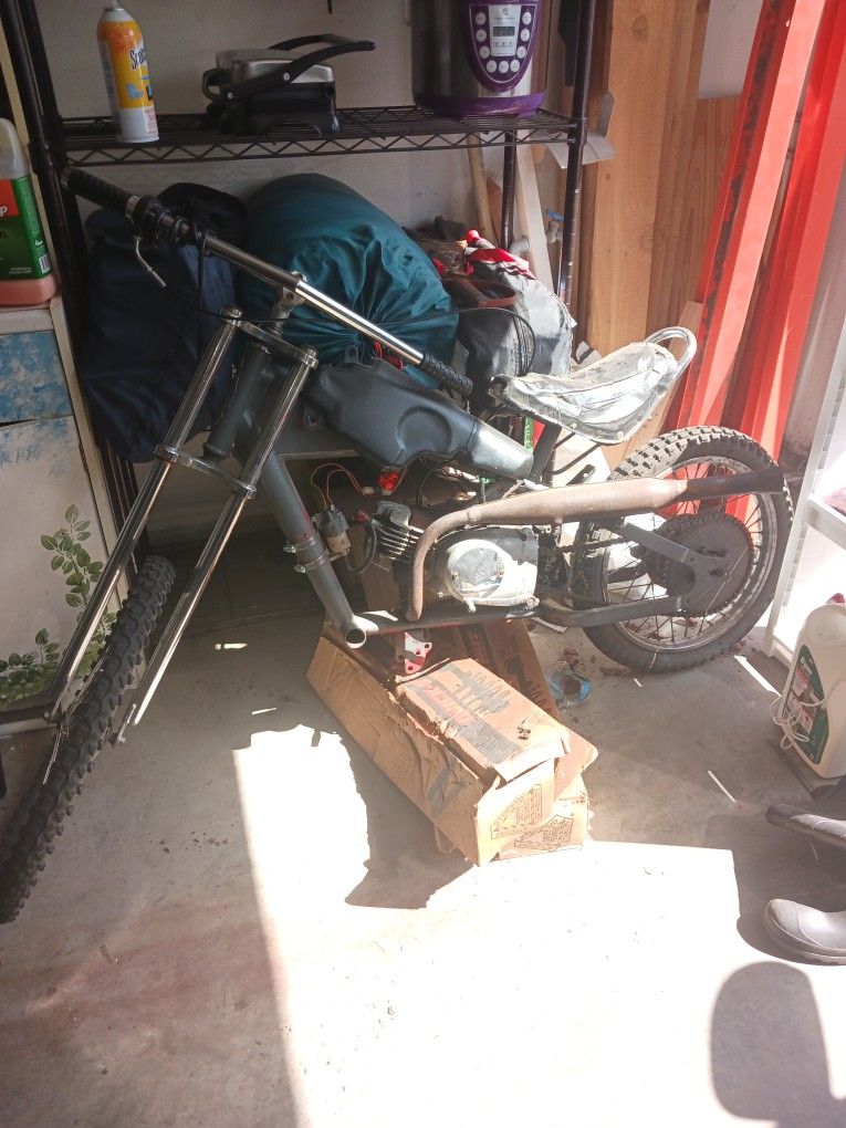 Motorized Bike. Chopper Frame With An Old MT50 motor