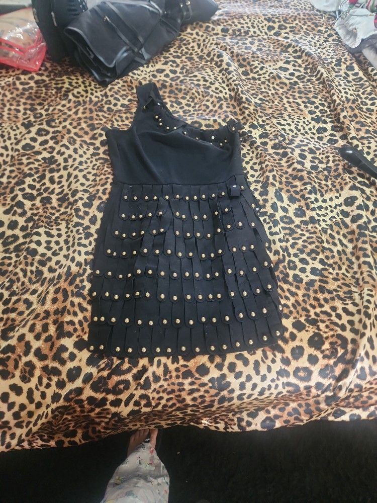 Woman's Gladiator Warrior Costune SIZE Medium