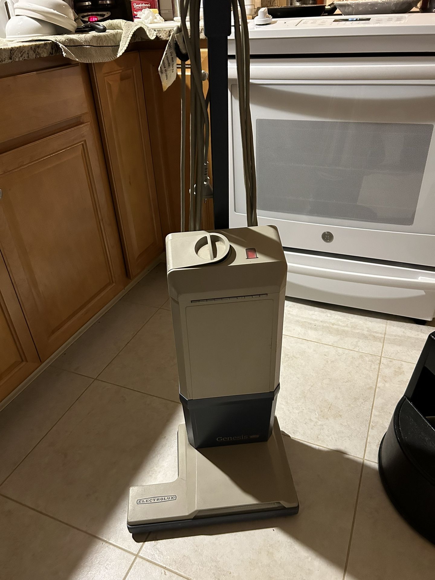 Electrolux Genesis Upright Vacuum