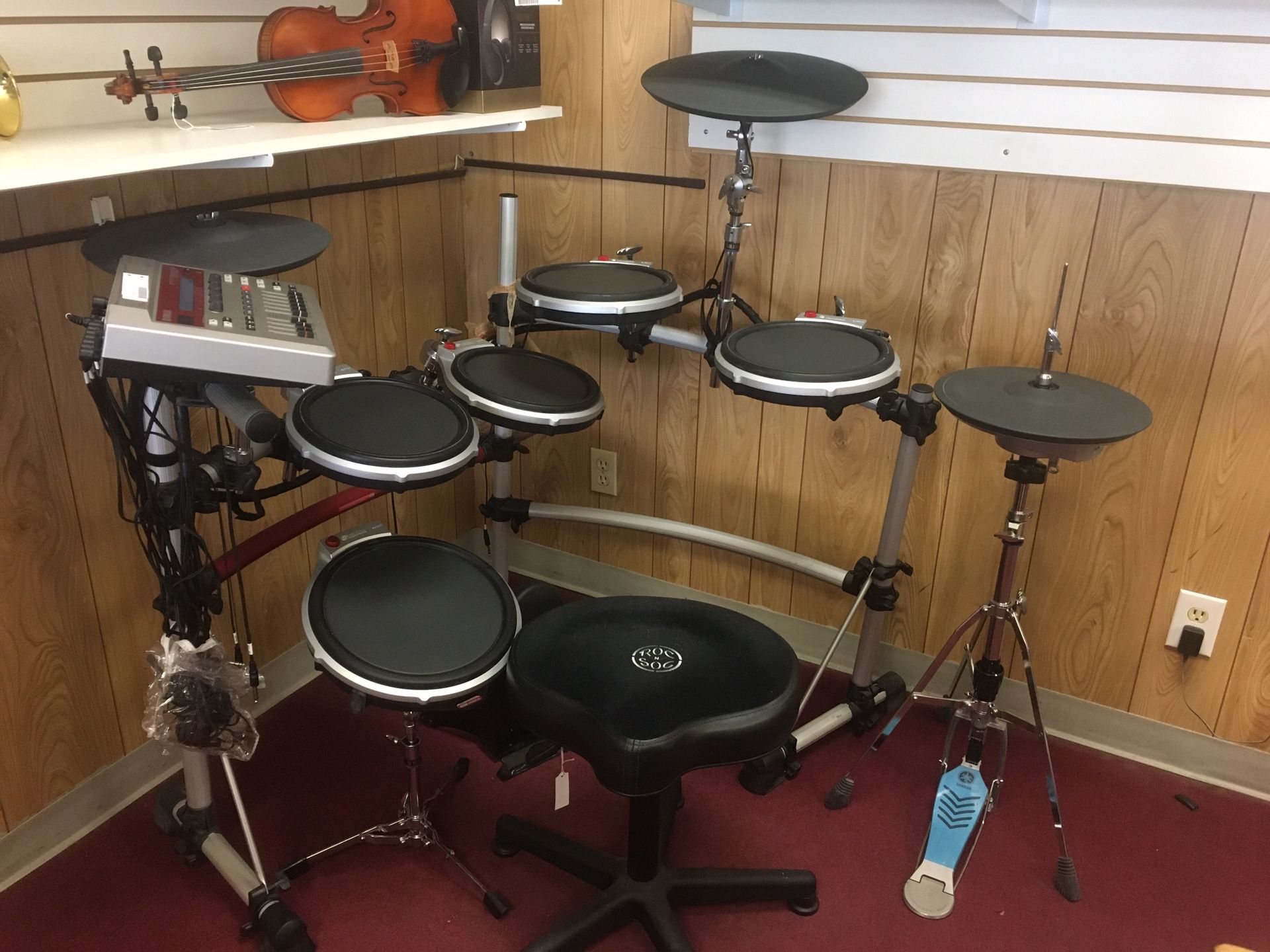 Yamaha drum set (model: DTX2S) w/cords