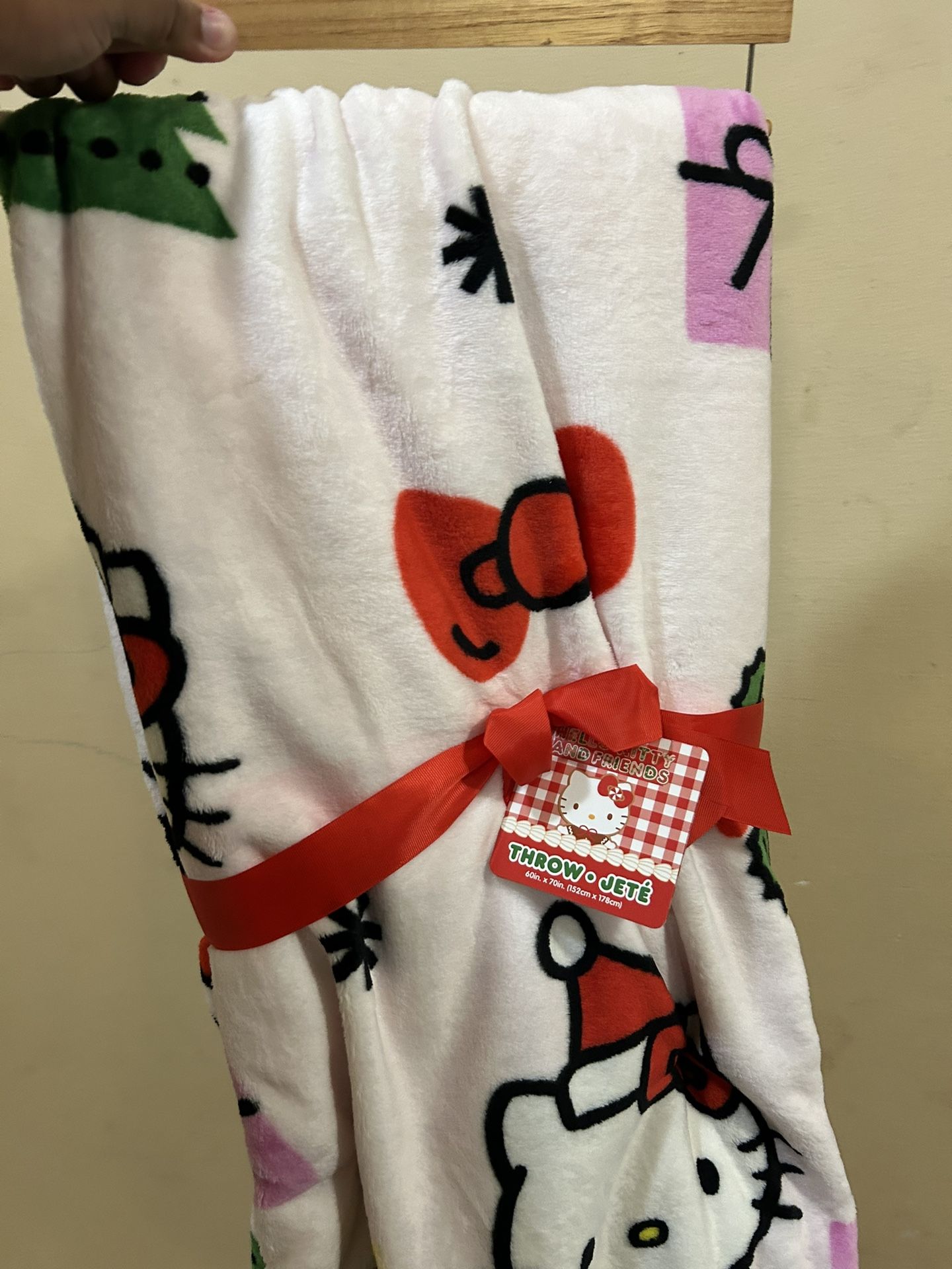 Hello Kitty Blanket