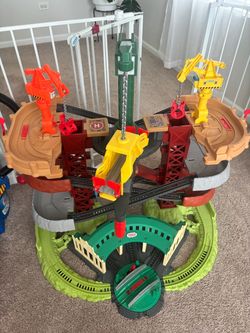 Thomas the Train Trains and Cranes Tower Station