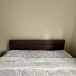 LIKE NEW KING MATTRESS AND BED FRAME 