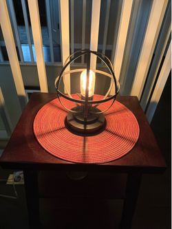 Table lamp