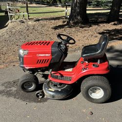 Riding Lawnmower Tractor, Troy Bilt Bronco 42 Inch Deck