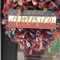 Rustic Patriotic Wreath 