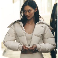 ALO Captivate Puffer Women’s Xs 