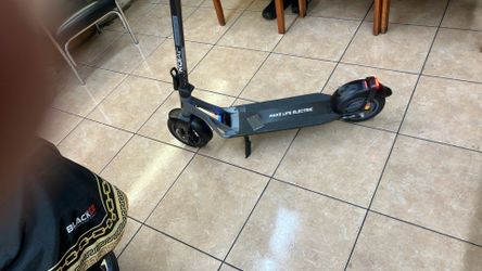 KQI Air carbon fiber, and magnesium Scooter