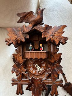 Authentic  antique cuckoo clock made in Germany