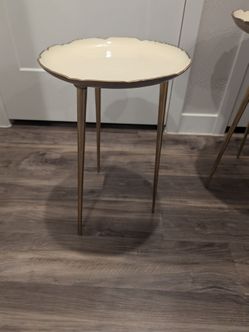 End tables/ plant stand